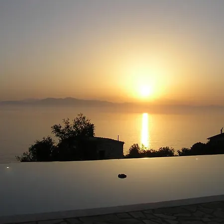 Ionia Villa *